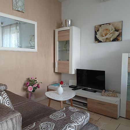 Apartment Luka Fažana Eksteriør bilde