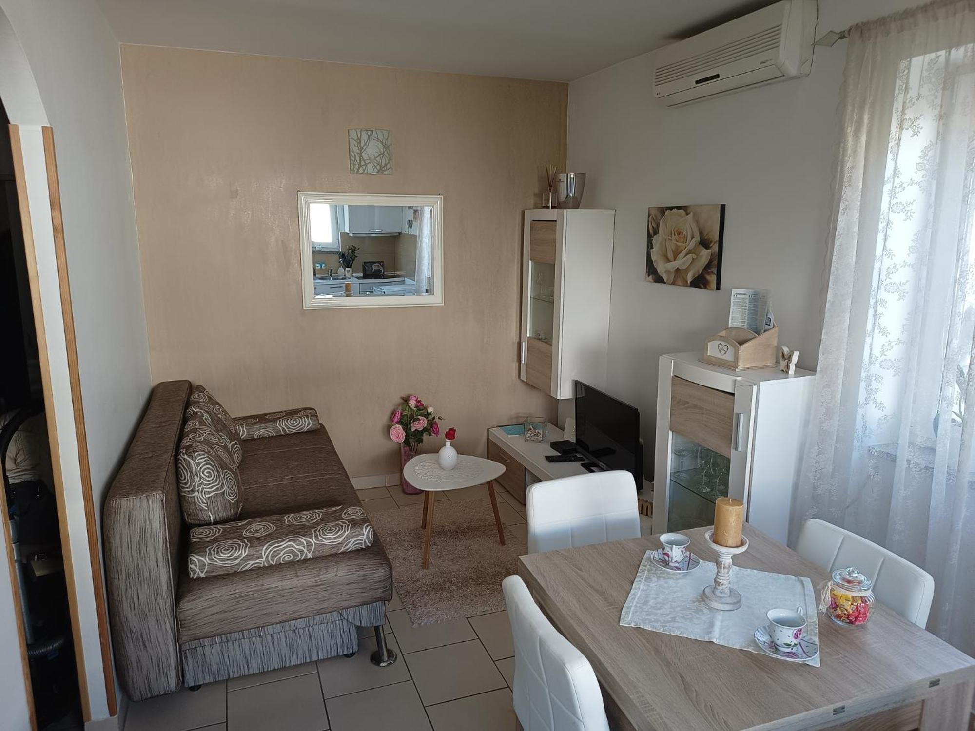 Apartment Luka Fažana Eksteriør bilde